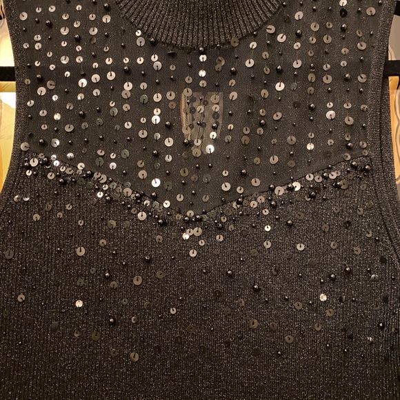 Cable & Gauge black dressy top with mesh and sequin neckline. Keyhole back. NWT - Picture 4 of 4